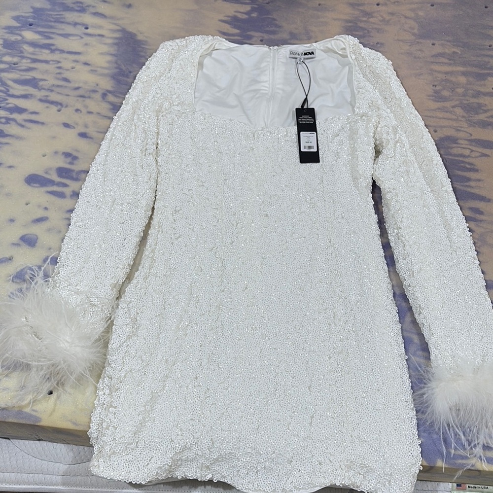 Fashion Nova White Sheath Dress with V-Neck and Bishop Sleeves